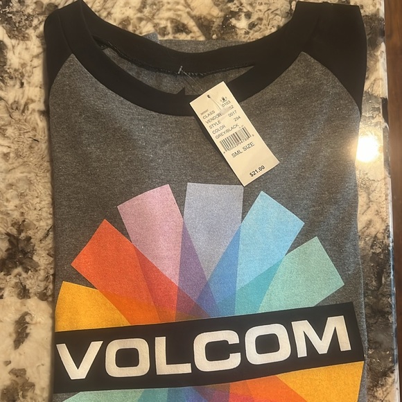 Volcom baseball t-shirt - Picture 8 of 8